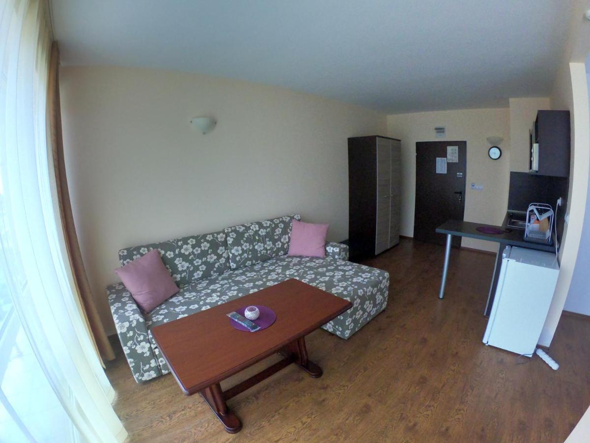 Vili Apartment Burgas Esterno foto